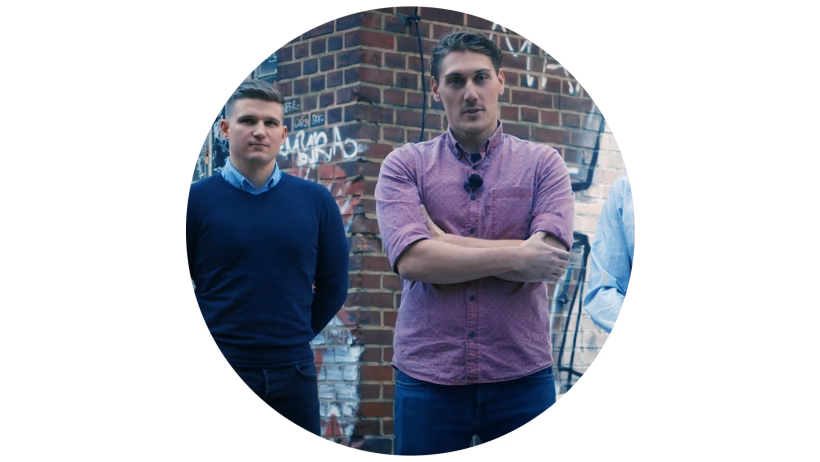 Hier geht es zum Video mit Eric Böhner von oldtimerparts. Er bekommt die Gründungsförderung InnoStartBonus.